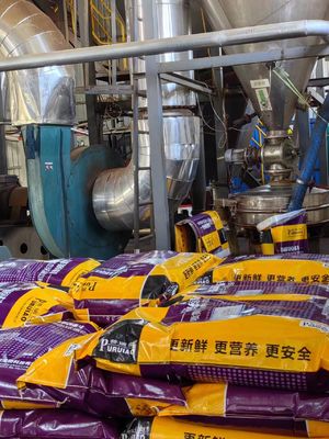 Poudre d'hémoglobine rouge-brun avec une pureté élevée ≥ 90% et une faible teneur en métaux lourds ≤ 10 ppm